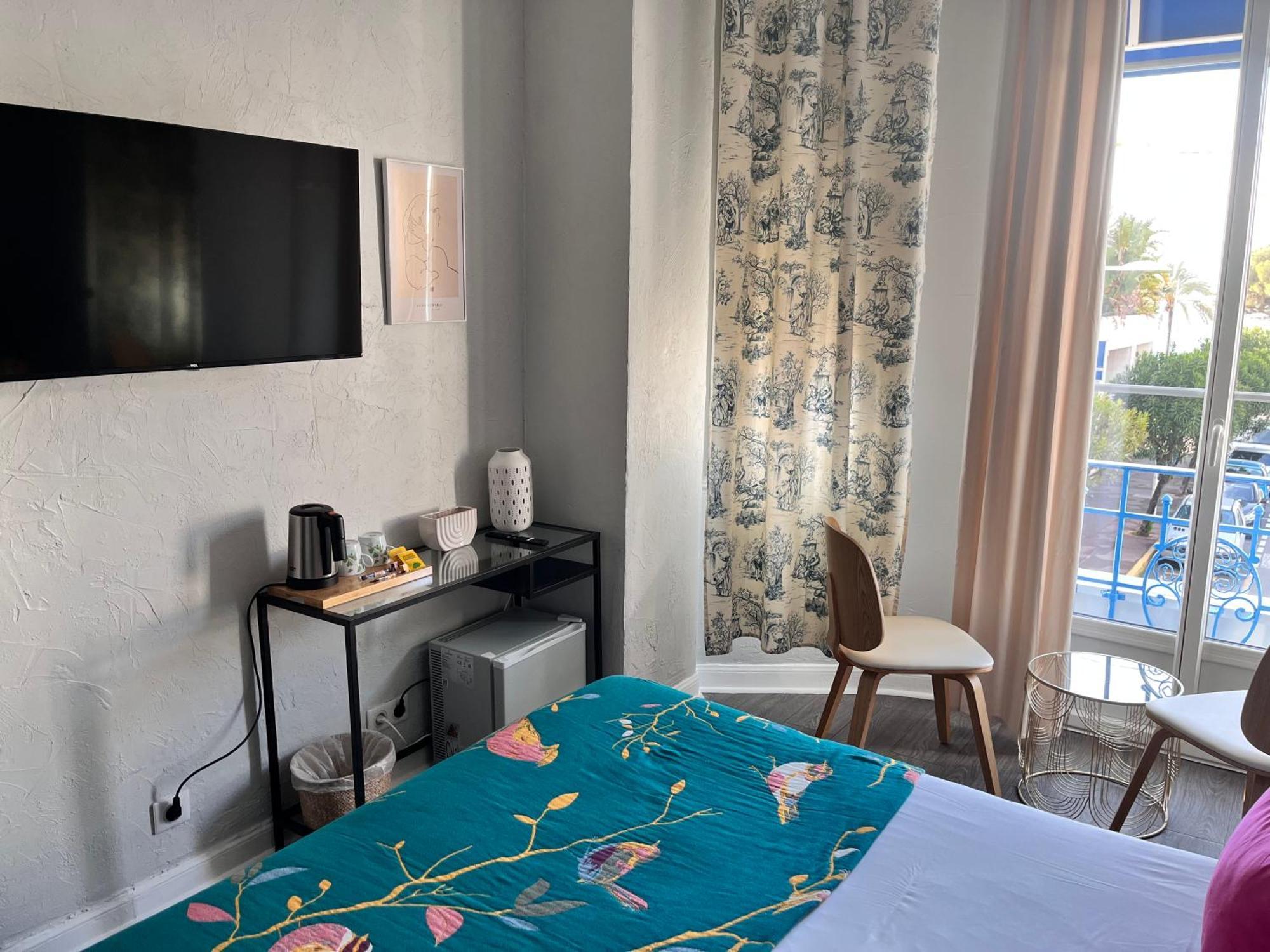 Hotel Eden - La Baigneuse Juan-les-Pins Ngoại thất bức ảnh