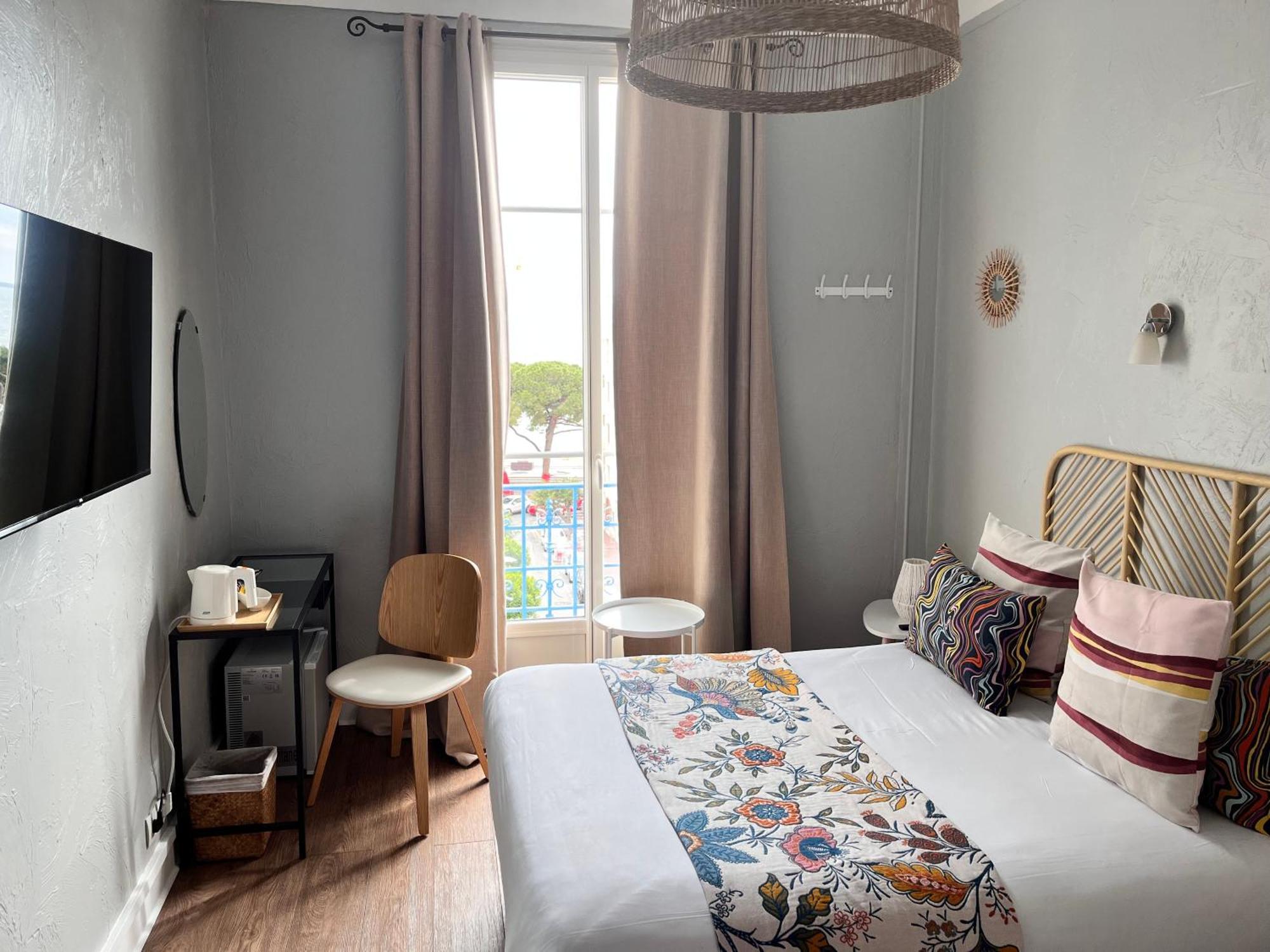 Hotel Eden - La Baigneuse Juan-les-Pins Ngoại thất bức ảnh
